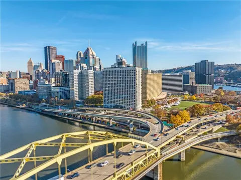 320 Fort Duquesne Blvd #10L, Pittsburgh, PA 15222