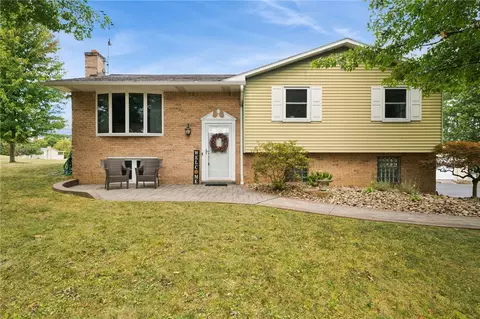 612 Scott Ave, Scottdale, PA 15683
