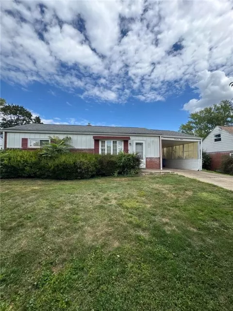 3115 Ben Davis Ave, New Kensington, PA 15068