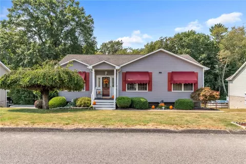 114 Brooksedge Dr, Butler, PA 16001
