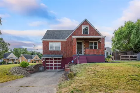 5354 Cox Ave, Pittsburgh, PA 15207