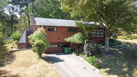 302 Beech Rd, Butler, PA 16001