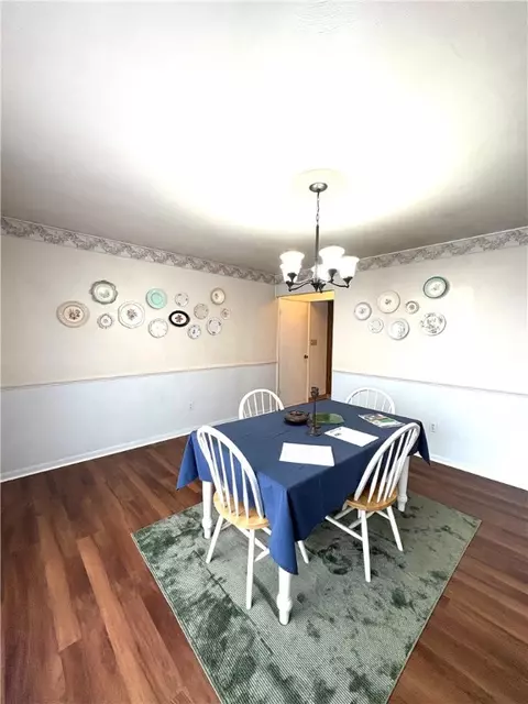 Dining - 627 Wayne Ave, Monaca, PA 15061 photo 1 of 3