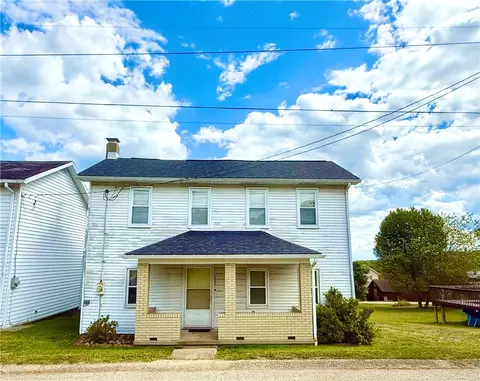 1539 North Ave, Leechburg, PA 15656