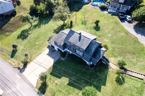 5575 Aiken Rd, Mckees Rocks, PA 15136