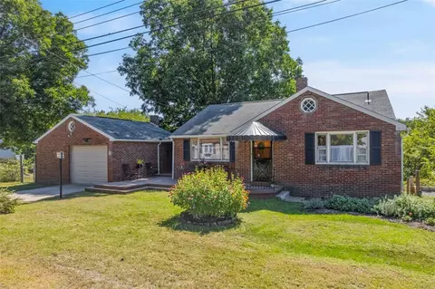 11 Krepps Rd, Ambridge, PA 15003