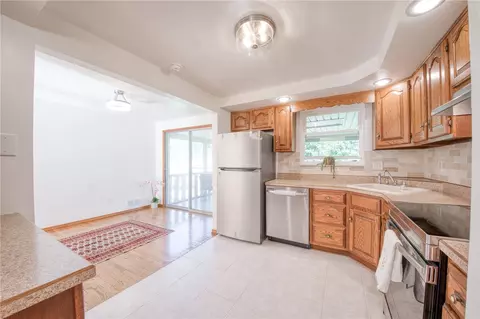 Kitchen - 7315 Ringertown, Export, PA 15632 photo 2 of 2