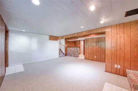 Living - 7315 Ringertown, Export, PA 15632 photo 4 of 4