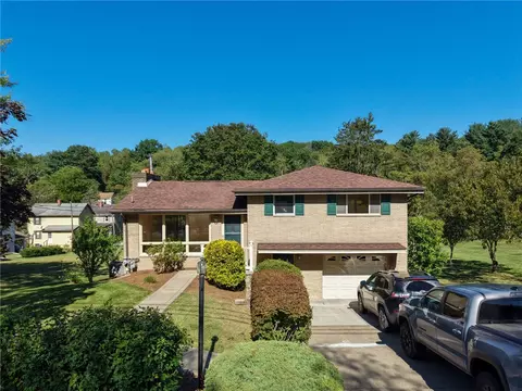 7315 Ringertown, Export, PA 15632