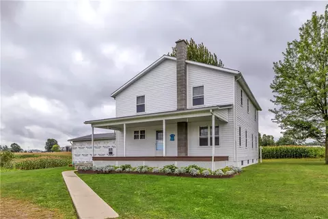 334 Dutch Ln, New Wilmington, PA 16142