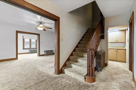 552 Halcomb Ave, Clairton, PA 15025 photo 3