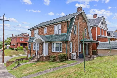 552 Halcomb Ave, Clairton, PA 15025 photo 42