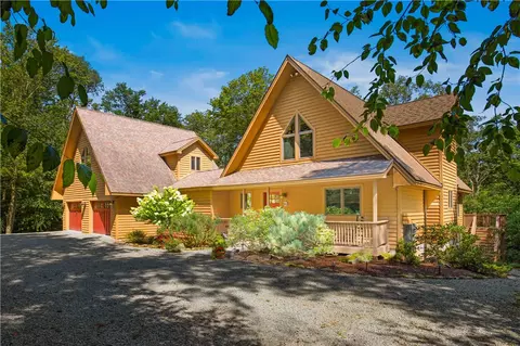 247 Fern Mountain Rd, Somerset, PA 15501