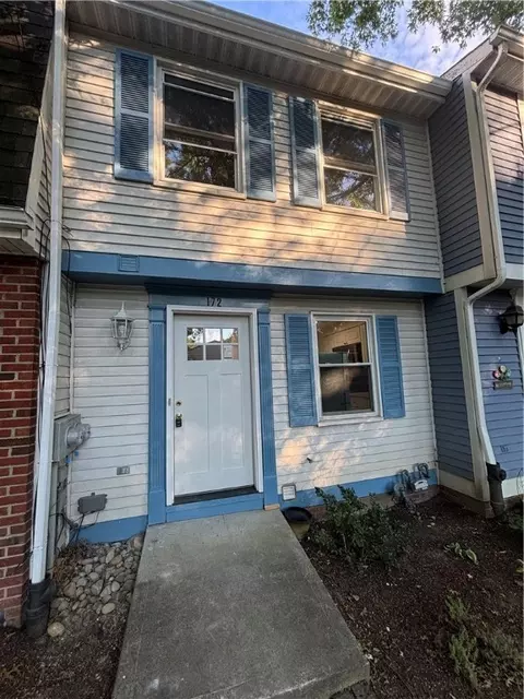 172 Olde Orchard Dr, Bridgeville, PA 15017