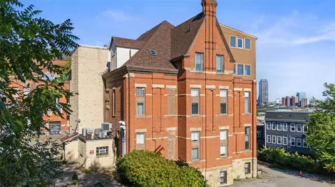 66 Pius St #L101, Pittsburgh, PA 15203
