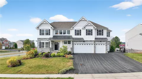 1 Equestrian Dr, Imperial, PA 15126