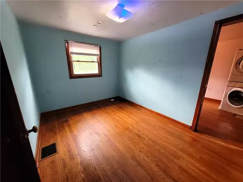 Bedroom - 504 S Ruby St, Derry, PA 15627 photo 3 of 3
