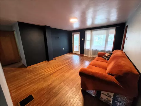 Living - 504 S Ruby St, Derry, PA 15627 photo 1 of 2