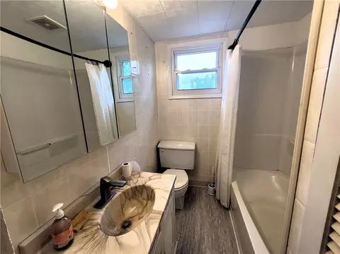Bath - 504 S Ruby St, Derry, PA 15627 photo 1 of 1