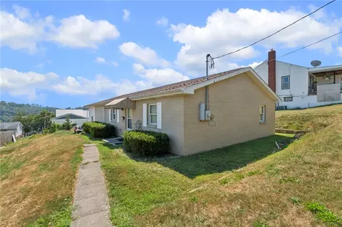714 Giffin Ave, Canonsburg, PA 15317