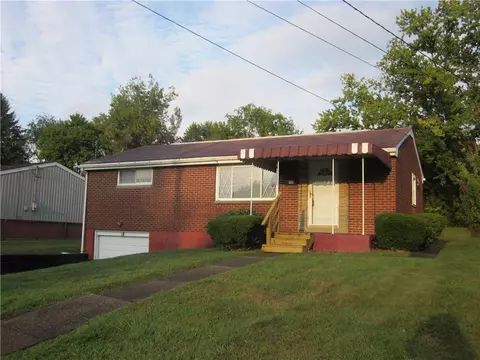 121 Sylvan Dr, New Kensington, PA 15068