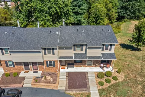 View/Area - 121 Forest Dr, Seven Fields, PA 16046 photo 1 of 4