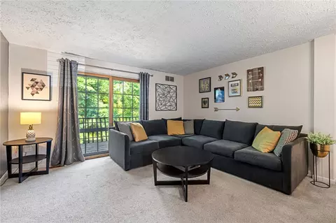 Living - 121 Forest Dr, Seven Fields, PA 16046 photo 2 of 6