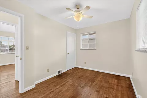 70 Webster Ave, North Irwin, PA 15642 photo 12