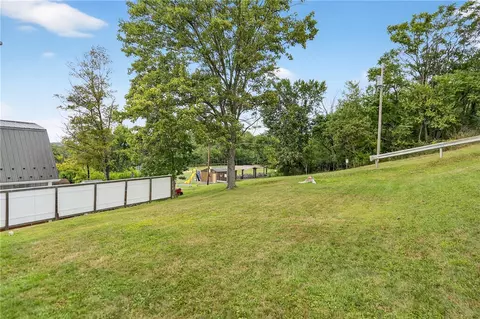 70 Webster Ave, North Irwin, PA 15642 photo 24