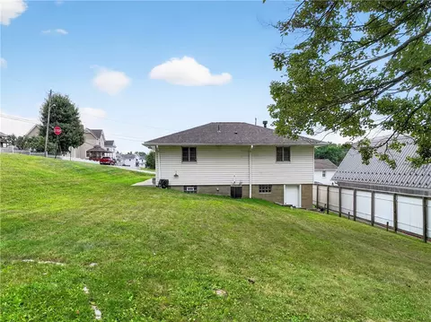 70 Webster Ave, North Irwin, PA 15642 photo 27