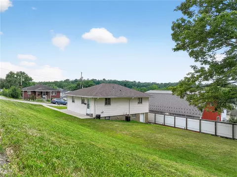 70 Webster Ave, North Irwin, PA 15642 photo 26