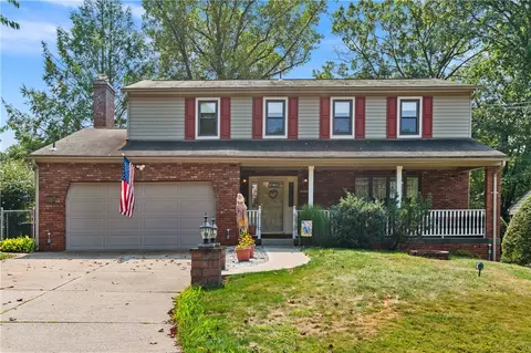 317 Rennie Dr, Pittsburgh, PA 15236