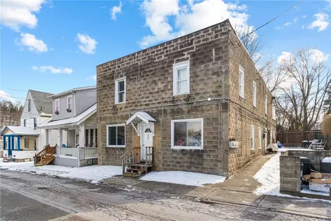 512 Linden Ave, New Kensington, PA 15068