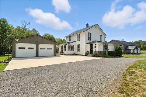 246 Lyons Rd, Stoneboro, PA 16153