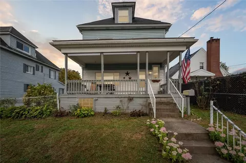 23 3rd Ave, Scottdale, PA 15683