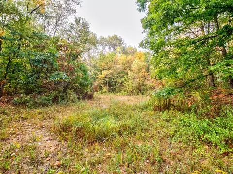 000 Shadeland Cir, Darlington, PA 16115