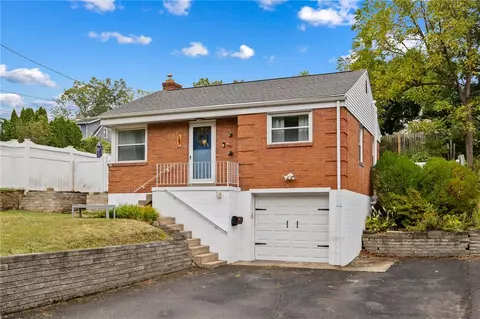 141 Kaylor Rd, Pittsburgh, PA 15237