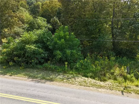 124 Crooked Creek Dam Rd, Ford City, PA 16226