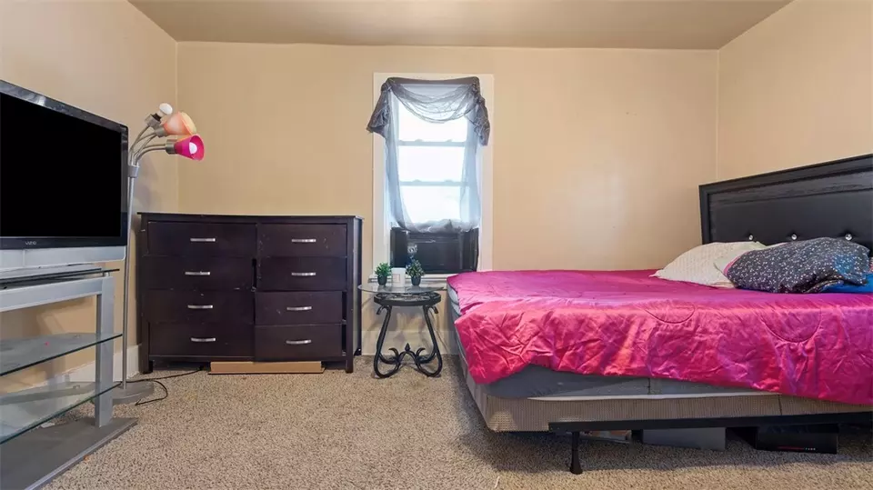 Bedroom - 1401 Maple Ave, Turtle Creek, PA 15145 photo 6 of 6