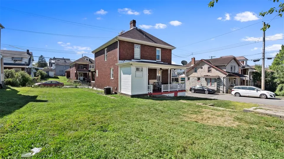 Exterior - 1401 Maple Ave, Turtle Creek, PA 15145 photo 5 of 6