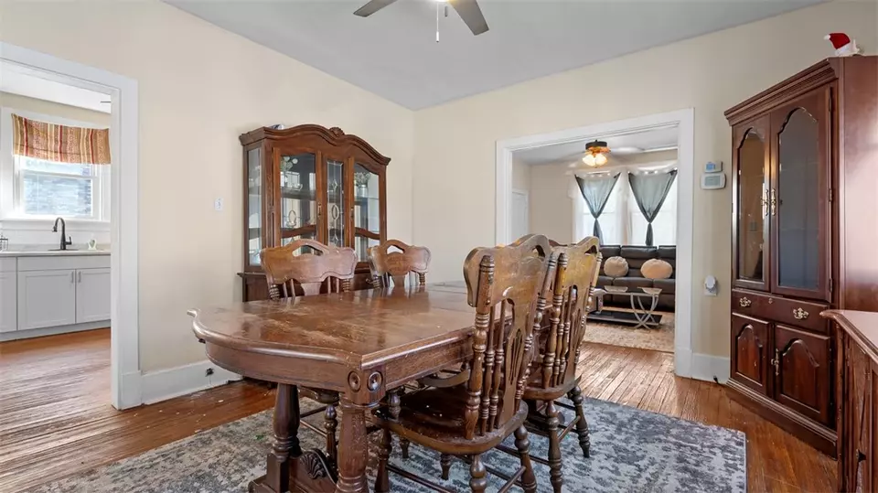 Dining - 1401 Maple Ave, Turtle Creek, PA 15145 photo 4 of 4
