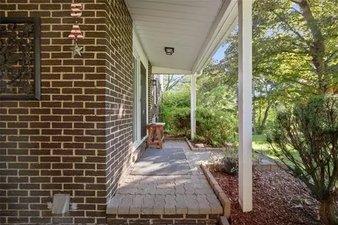 Exterior - 10 Quail Ct, Export, PA 15632 photo 6 of 14
