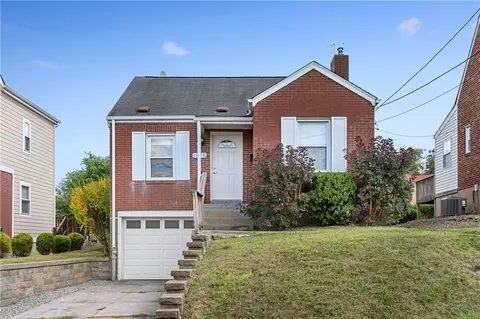 1426 Simona Dr, Pittsburgh, PA 15201