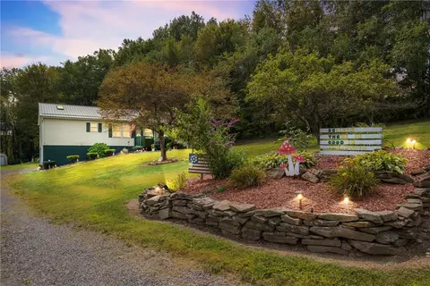 1369 Blacks Hill Rd, Boswell, PA 15531