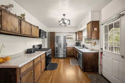 Kitchen - 1199 Marshall Rd, Monaca, PA 15061 photo 1 of 4