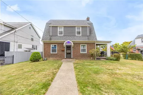 680 4th St, Verona, PA 15147