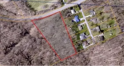 857 Wallace Run Rd, Beaver Falls, PA 15010