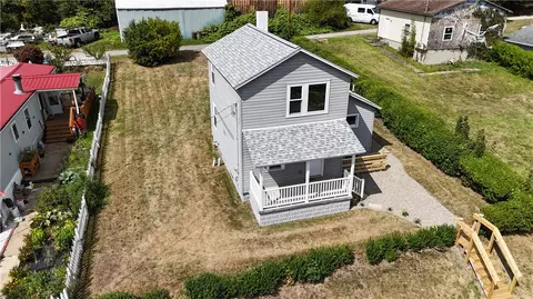 417 2nd Ave, Cadogan, PA 16212