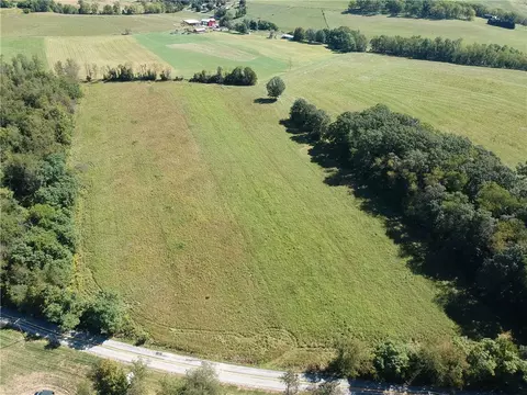 200 Waterdam Rd, Mcdonald, PA 15057