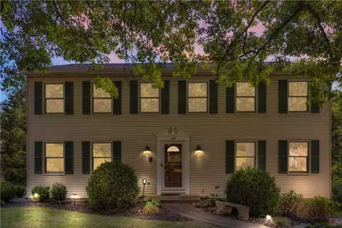 105 Pagoda Dr, Monroeville, PA 15146